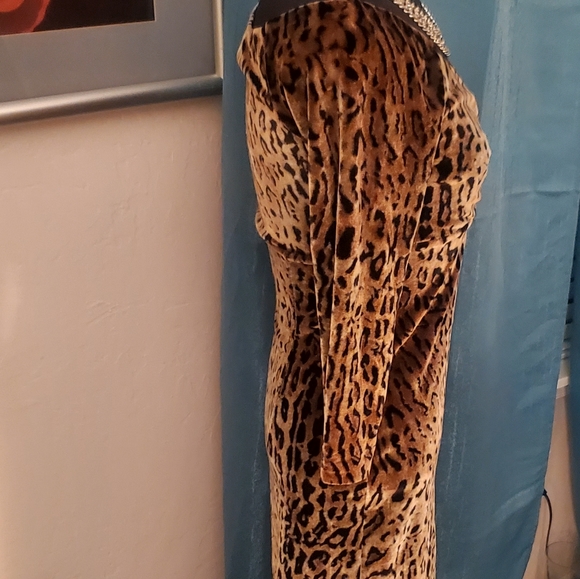 NICOLE MILLER SUPER SOFT LEOPARD PRINT DRESS SZ:Small - Picture 3 of 5